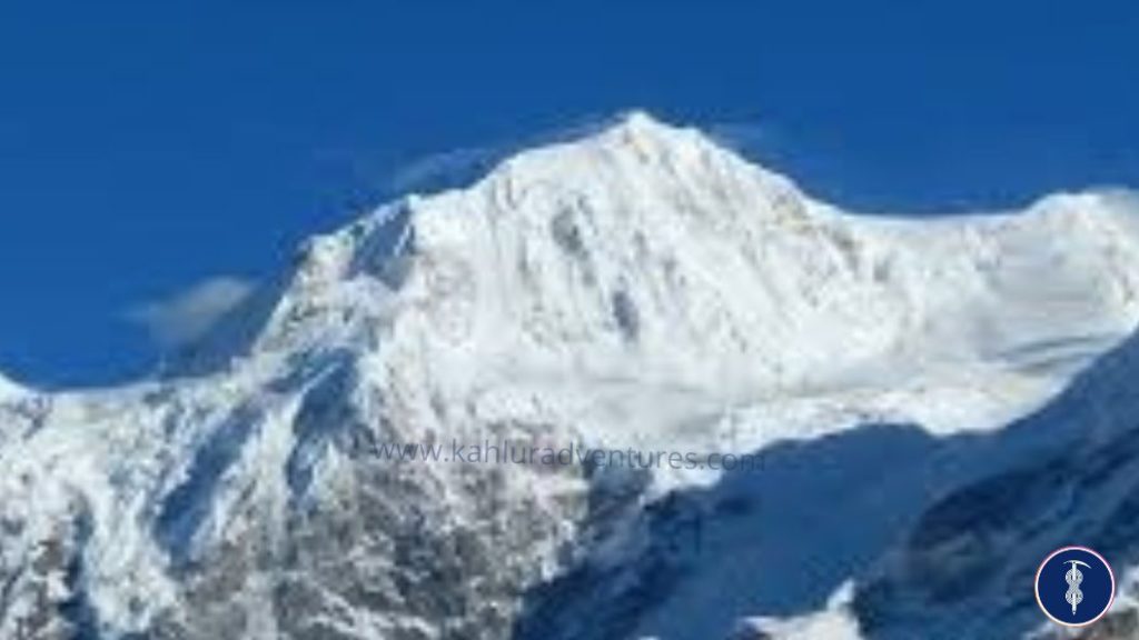 11 Best Mountaineering Expeditions in India You Can Climb