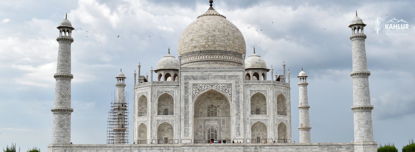Taj Mahal tour with kahlur Adventures India