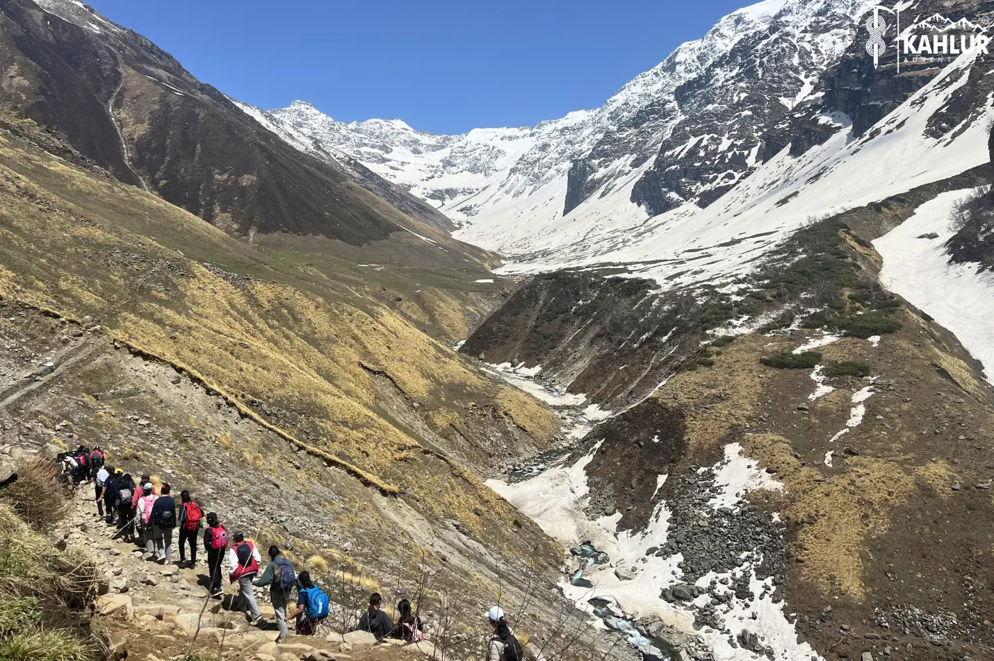 Learning Beyond Classrooms: Experiential Learning Builds Confidence and Curiosity in Outdoor Education Programs India