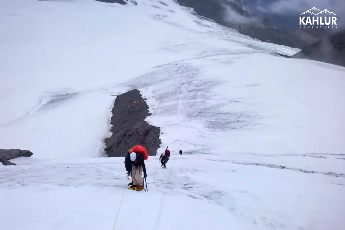 Mount Kun Climb - Kahlur Adventures